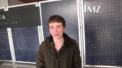 2023-03-31_-_TMZ_Video_mp42570.jpg