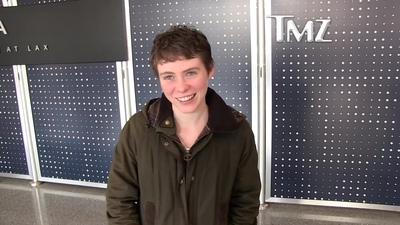 2023-03-31_-_TMZ_Video_mp42580.jpg
