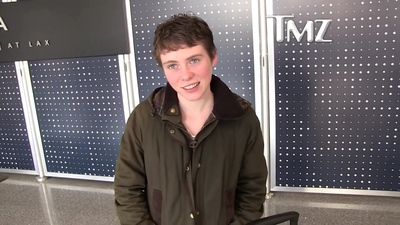 2023-03-31_-_TMZ_Video_mp42586.jpg