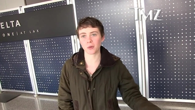 2023-03-31_-_TMZ_Video_mp42610.jpg