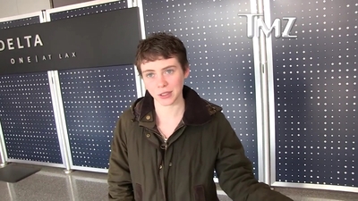 2023-03-31_-_TMZ_Video_mp42615.jpg