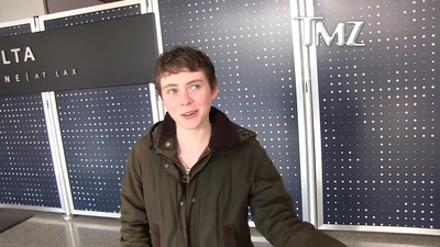 2023-03-31_-_TMZ_Video_mp42618.jpg