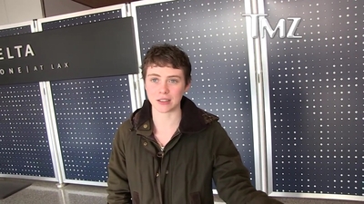 2023-03-31_-_TMZ_Video_mp42627.jpg