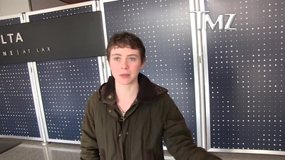 2023-03-31_-_TMZ_Video_mp42628.jpg