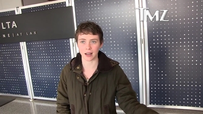 2023-03-31_-_TMZ_Video_mp42629.jpg