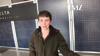 2023-03-31_-_TMZ_Video_mp42632.jpg