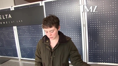2023-03-31_-_TMZ_Video_mp42641.jpg