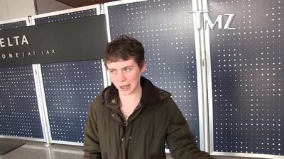 2023-03-31_-_TMZ_Video_mp42644.jpg