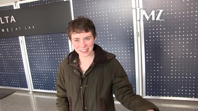 2023-03-31_-_TMZ_Video_mp42678.jpg