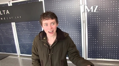 2023-03-31_-_TMZ_Video_mp42681.jpg