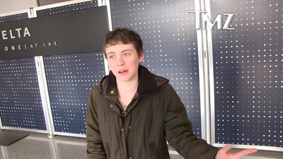 2023-03-31_-_TMZ_Video_mp42688.jpg