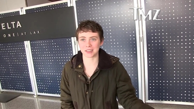 2023-03-31_-_TMZ_Video_mp42690.jpg