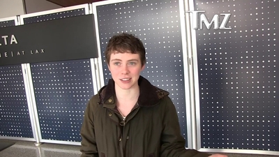 2023-03-31_-_TMZ_Video_mp42708.jpg