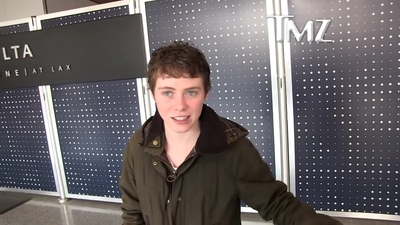 2023-03-31_-_TMZ_Video_mp42729.jpg