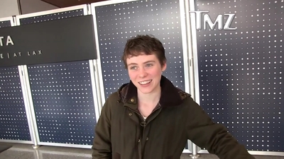 2023-03-31_-_TMZ_Video_mp42743.jpg