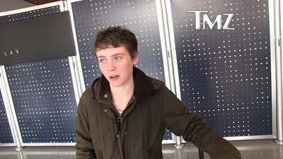 2023-03-31_-_TMZ_Video_mp42747.jpg