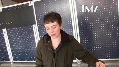 2023-03-31_-_TMZ_Video_mp42757.jpg