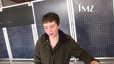 2023-03-31_-_TMZ_Video_mp42760.jpg