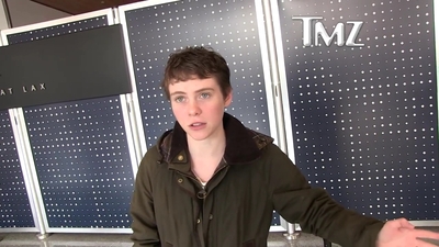 2023-03-31_-_TMZ_Video_mp42762.jpg