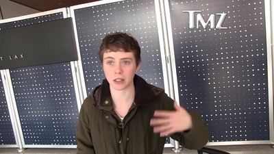 2023-03-31_-_TMZ_Video_mp42769.jpg