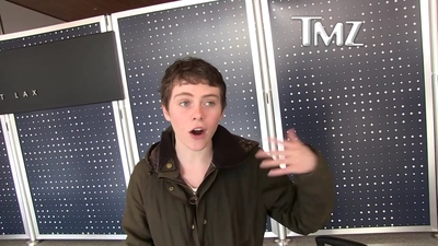 2023-03-31_-_TMZ_Video_mp42778.jpg