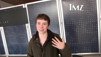 2023-03-31_-_TMZ_Video_mp42786.jpg