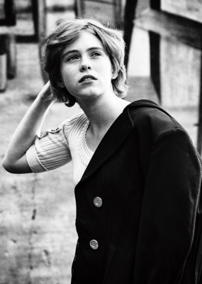 Sophia-Lillis-3_1-Phillip-Lim7.jpeg